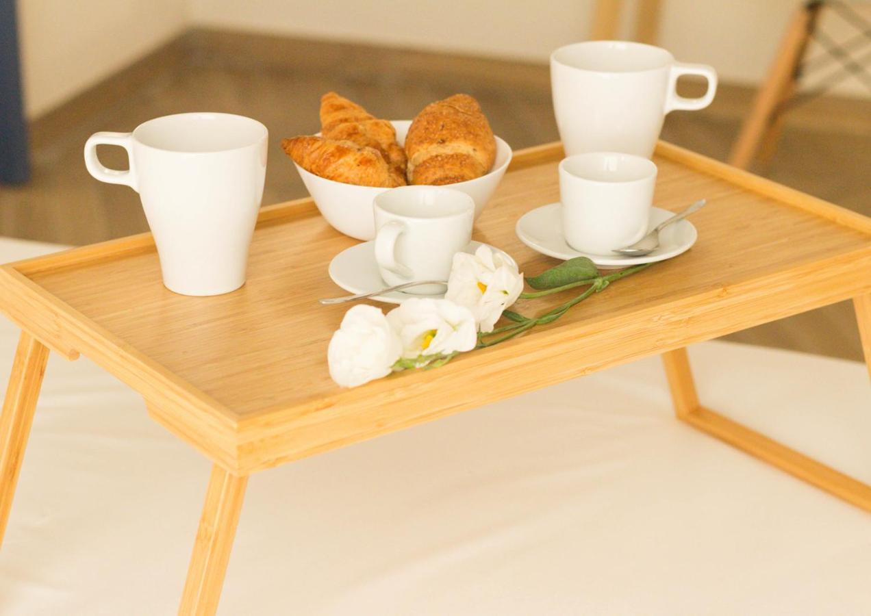 A' Marunnella Bed & Breakfast เนเปิลส์ ภายนอก รูปภาพ